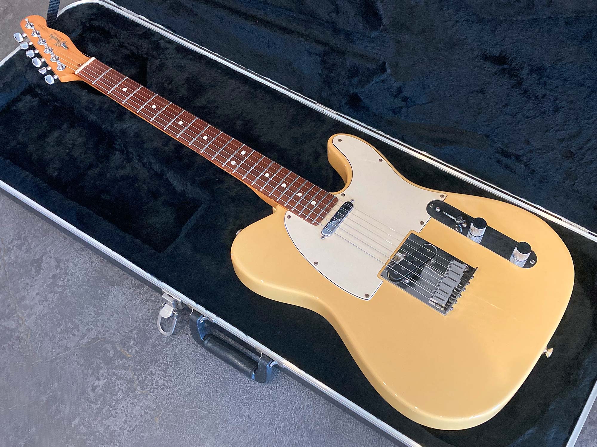 Fender USA American Standard Telecaster Vintage White 1988